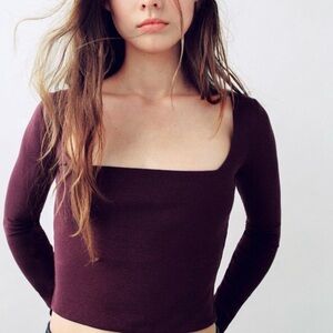 Zara Square Neckline Long Sleeve Cropped Shirt in Aubergine